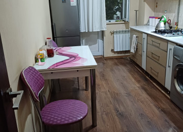 Xlrdalan seheri 3 otaq menzil ucuz 450 azn 90 kv bu qiymete