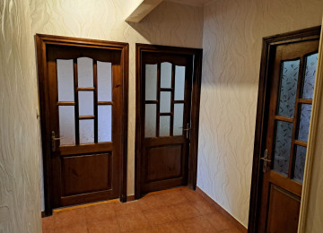 Mənzil Xırdalan şəhəri Köhnə bazarın yanında 28-ci