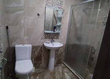 Ailəliyə verilir. Zaks kagızıilə. Kristal 2 Xırdalanın ən