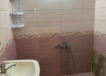 Riyat ticaret merkezin yaxlql 1 otaq 2 ye olmus tam temirli