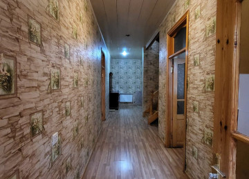 Xlrdalada 1 sayll orta mektebe yaxln 4 otaq 2 mertebeli