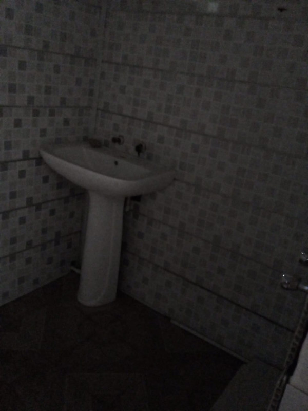 1 otaq heyet evi satllr Xlrdalada 8 Sayll orta mektebin yanl 1 otaq heyet evi