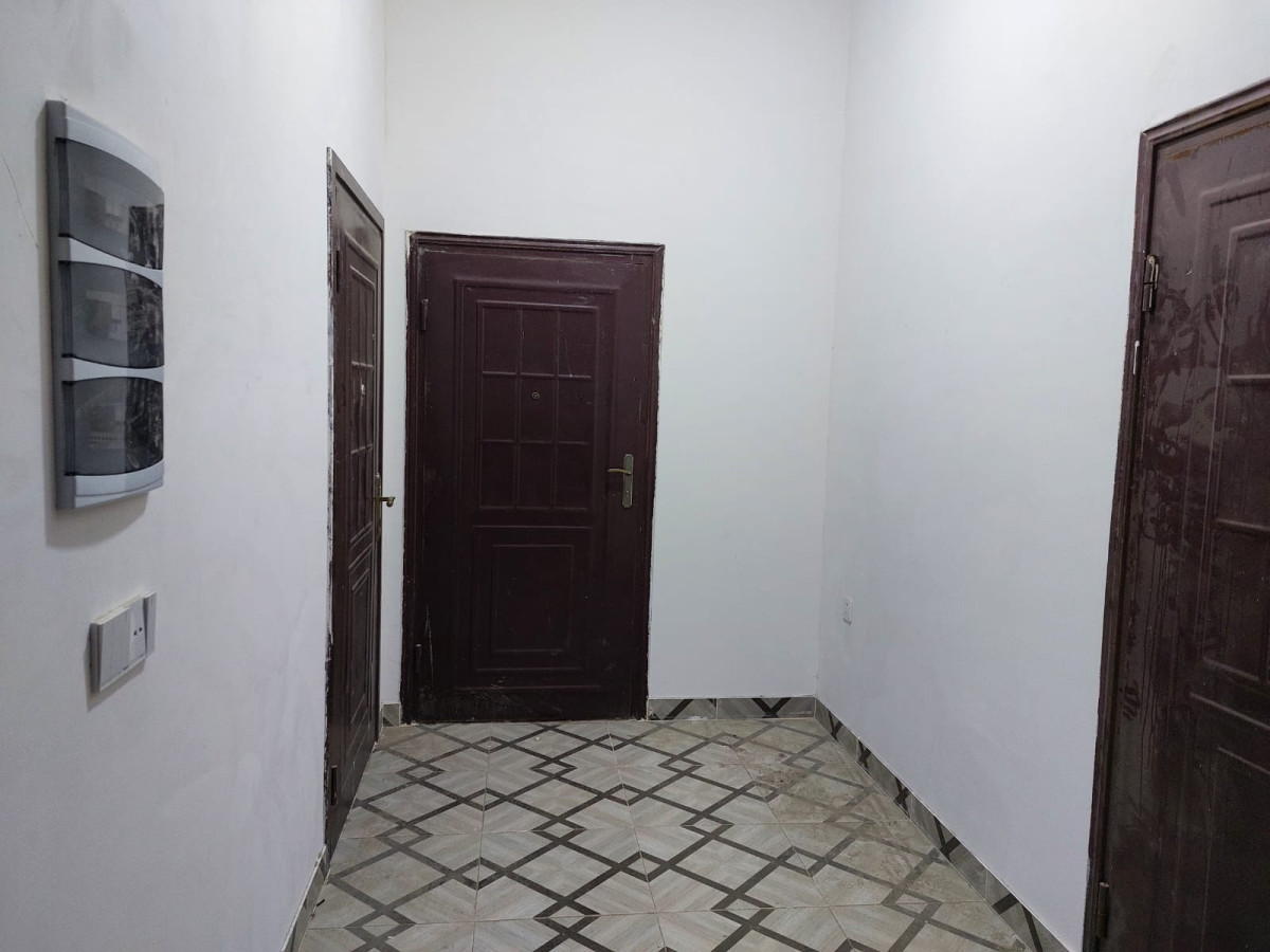 3 otaq heyet evi kiraye verlir Xırdalan Polis şöbəsinin arxası,səliqəli məhəllə,apartment