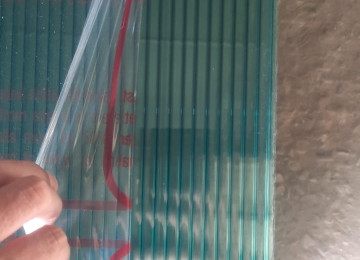 polikarbonat. Topdan giymətinə polikarbonatın pərakəndə