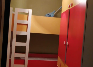 . Temirli ve butun eshyalari ile AAAF yashayish