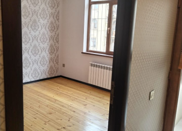 ilk defedir kiraye verilir evde wfaner ve qladofka var