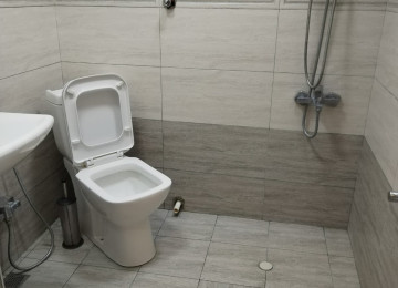 ilk defedir kiraye verilir evde wfaner ve qladofka var