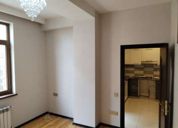 ilk defedir kiraye verilir evde wfaner ve qladofka var