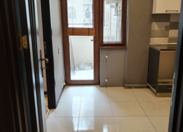 ilk defedir kiraye verilir evde wfaner ve qladofka var