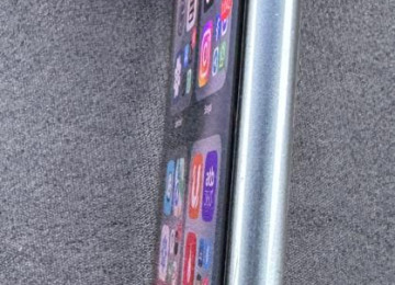 iPhone 11 128gb/Dual sim. Face Id, ekran sensoru ve butun