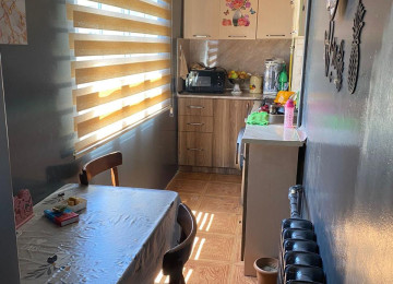 Xətai rayonu Şıxlinski küçəsi Neapol dairəsinin yanında