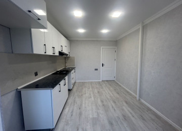 Xətai rayonu Əhmədli metrosu Neapol dairəsi yaxınlığında 9