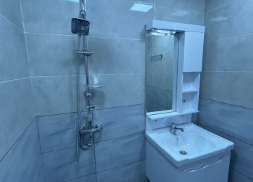 Xətai rayonu Əhmədli metrosu Neapol dairəsi yaxınlığında 9