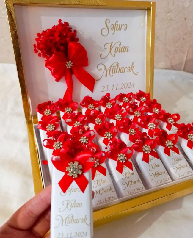 Her zovqe uygun xina konfet xoncalari bizde.Istenilen