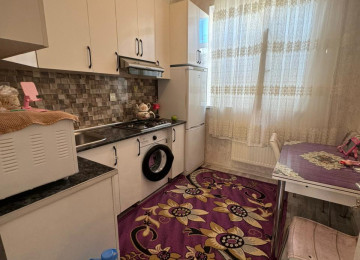 Təcili kupçalı şəraitli, içi tam dolu əşyalarıyla birlikdə