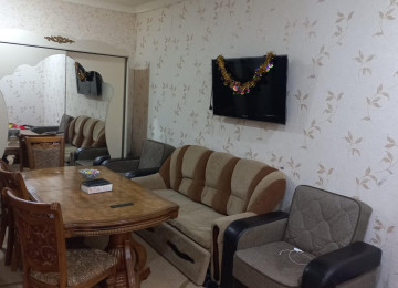 Xırdalanda texnikom yaxınlığında ev kiraye verilir ev hər