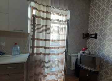 Xlrdalan AAAF PARK KOBLESI 1 otaq duzelme 2 ye menzil