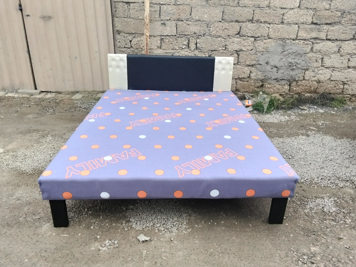 Hazırları var Çatdıtılma var Kravat 60 manat Taxt 110 manat