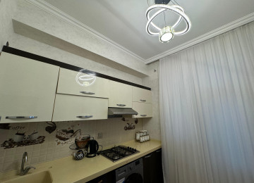 Menzil Xirdalanda Kristal Absheron birde yerleshir. Ilk