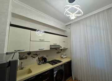 Menzil Xirdalanda Kristal Absheron birde yerleshir. Ilk