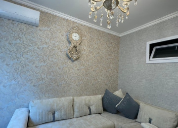 Menzil Xirdalanda Kristal Absheron birde yerleshir. Ilk