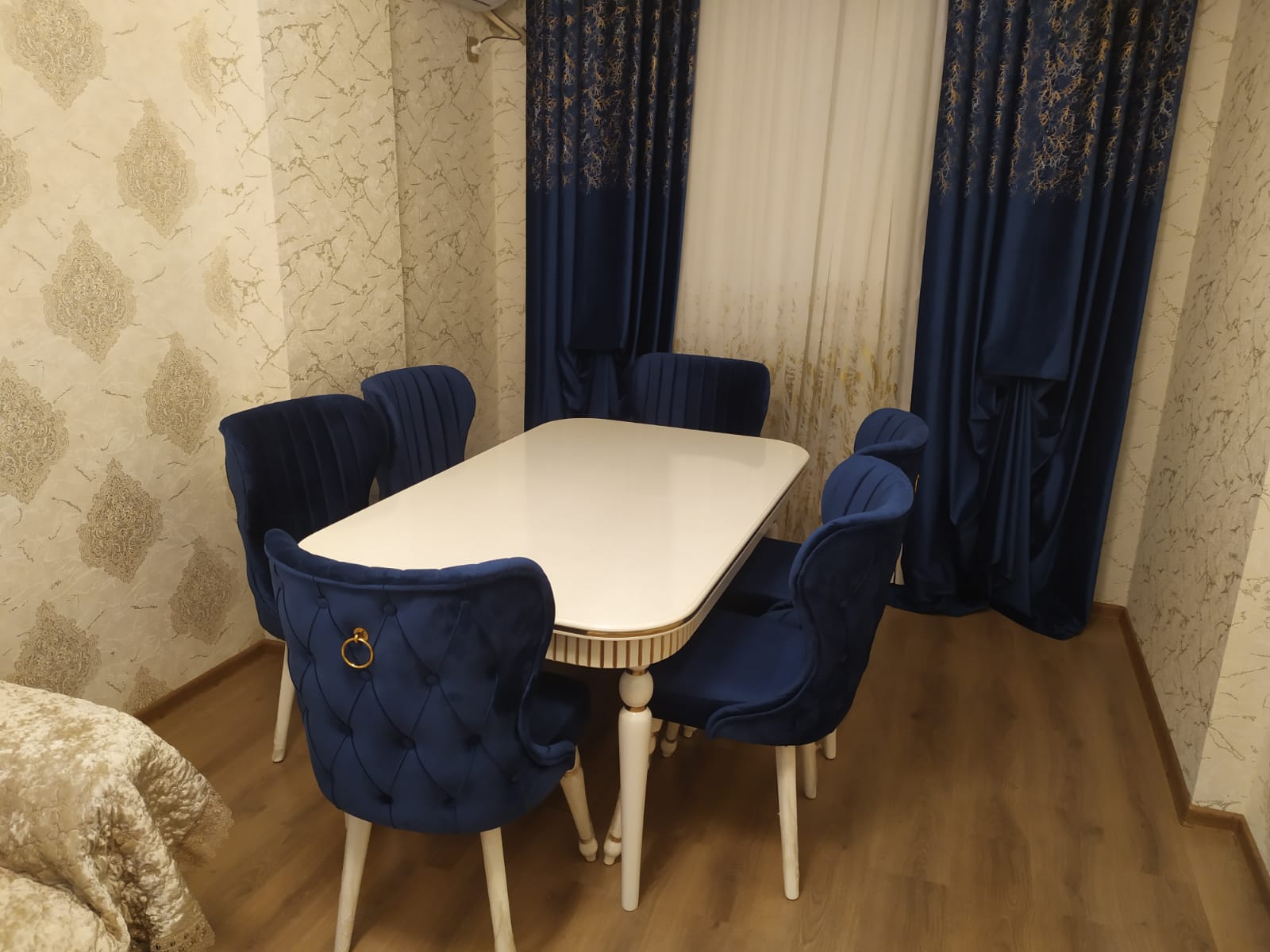 Masa və oturacaqlar Sifarişlə hazırlanır Rəng seçimi var