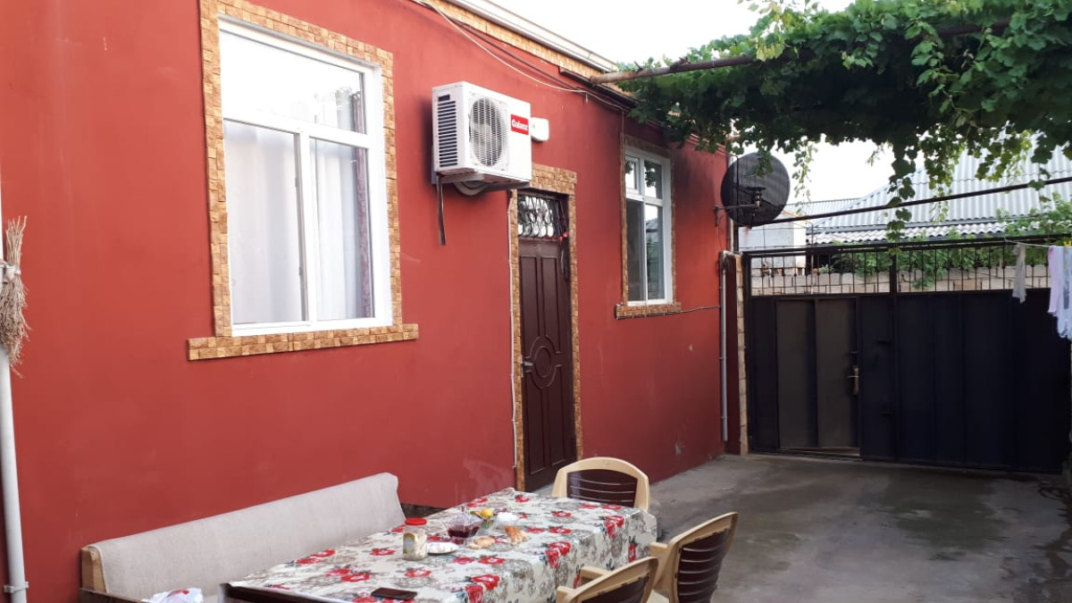 3 otaqli heyet evi satilir Bismillah ( Elan nomre 476 ) Xahish edirik elan metnimizi