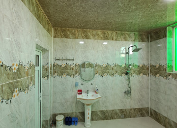 Naxçıvan şəhərin tam mərkəzində əla təmirli 4 otaqlı evi