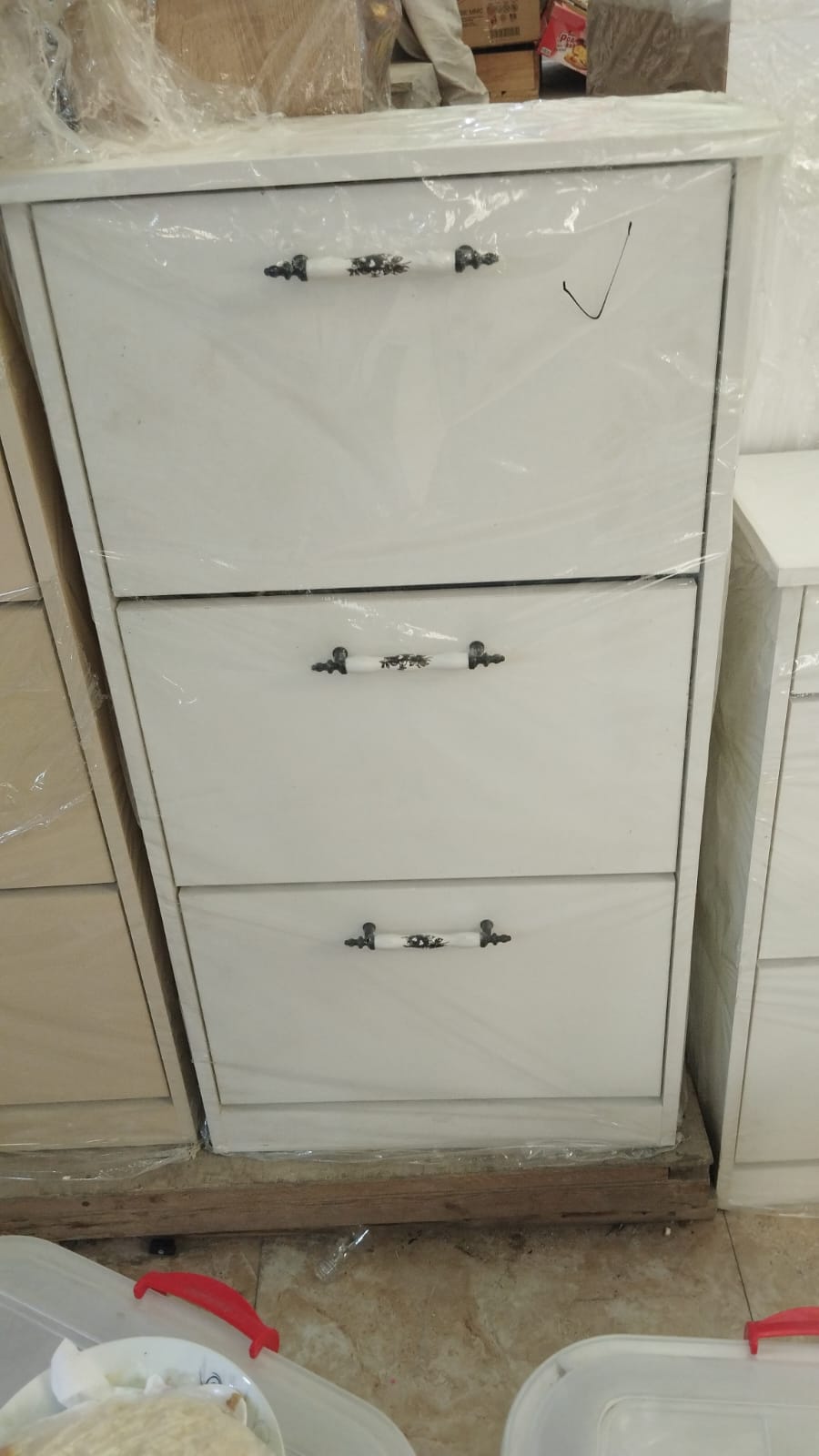 Ayaqqabı şkafı Hazır əldə var Anbardan birbaşa satış Ölçüsü