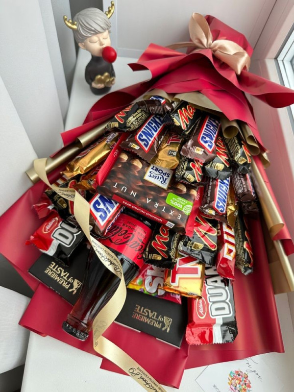 Her zovqe uygun kinder sokolad buketleri bizde.Istenilen