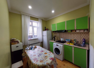 Hövsanda kanecnide Limon kafesindən Piyada 5 Dəqiqəlik