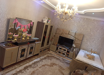 Qaracuxur krasqa zavodu terefde - Emircanin gireceyinde