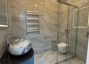 Nerimanov rayonu, Ankara liseyinin yani Grand Narimanov