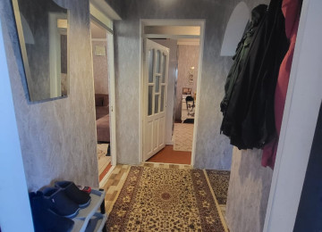 Xlrdalada 2 otaq heyet evi satllr heyetide var senet kupca