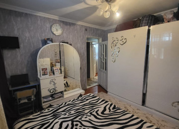 Xlrdalada 2 otaq heyet evi satllr heyetide var senet kupca