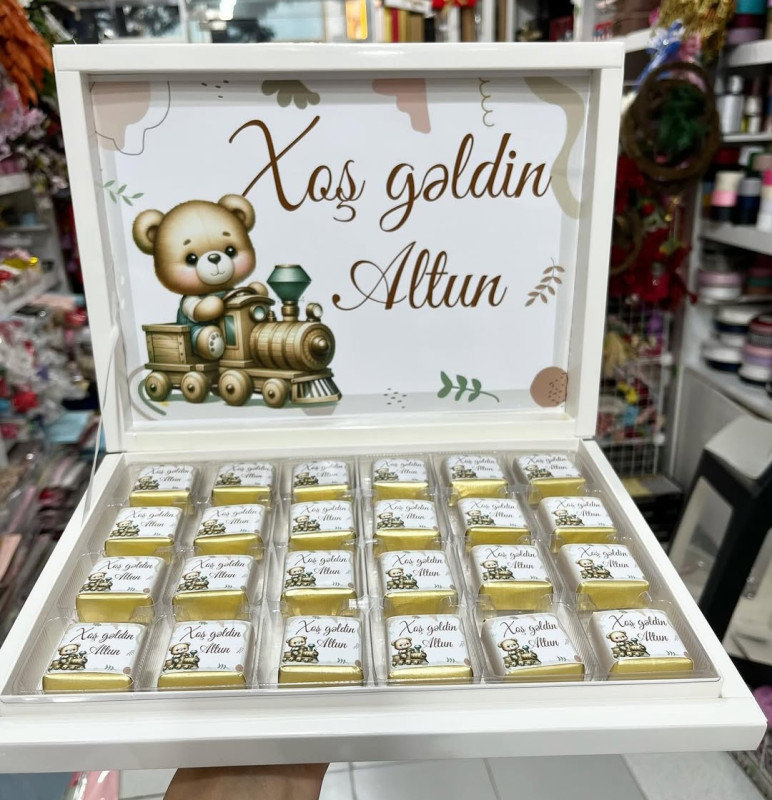 Sunnet konfet xoncalari sifarisle hazirlanir. Sifarisler en