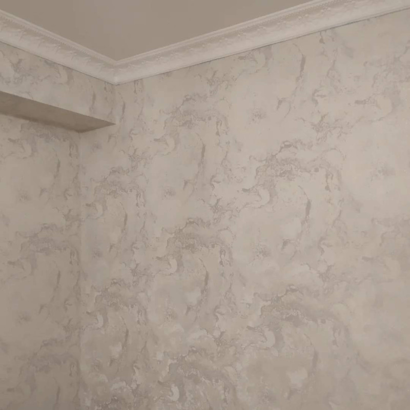 Oboy ustasi Hər cür divar kağızlarının yüksək səviyyədə vurulması