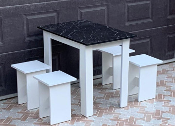 Masa və taburetka Anbardan birbaşa satış Rəng seçimi var