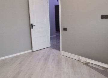 Xlrdalada AAAF PARK KOBLESI 3otaq menzil 61 kv 68000azn 6