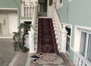 Gencede heyet evi-villa. 2 mərtəbəli lyuks tipli 40 kv/m