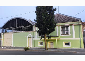 Gencede heyet evi-villa. 2 mərtəbəli lyuks tipli 40 kv/m