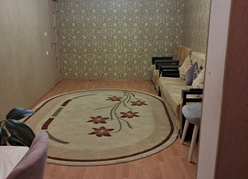 Əla təmirli evdi,9 mərtəbəli lelinqrad proyoktli binanin4