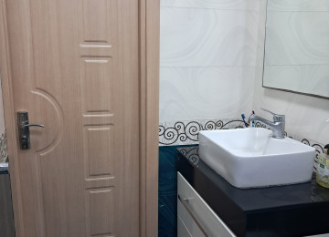 Əla təmirli evdi,9 mərtəbəli lelinqrad proyoktli binanin4