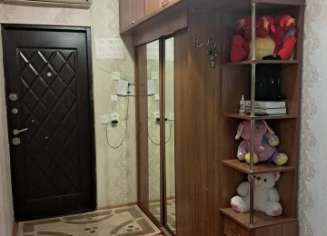 Əla təmirli evdi,9 mərtəbəli lelinqrad proyoktli binanin4