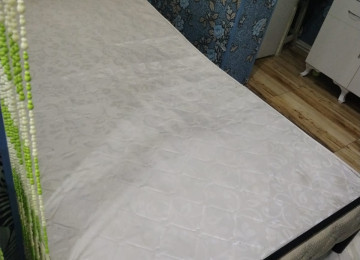 Xlrdalan Menzil odlar yurdu universitetinin yaninda