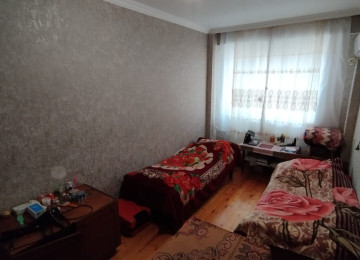 Xlrdalan Riyyat ticaret merkezi ve Dos merkeznin Arxasl 1