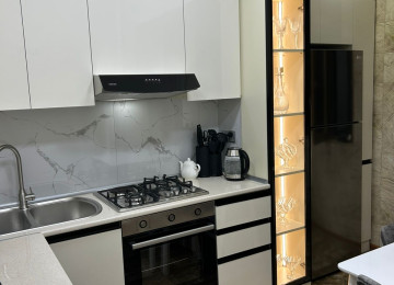 Xətai rayonu General Mehmandarov küçəsi mərkəzi yolun