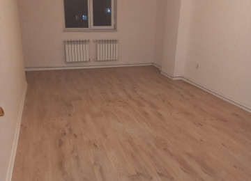 Saray Qesebesi 2 otaq menzil bos 55 kv kiraye verlir qaz