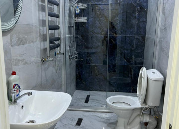 Saray Casmin Koblesi 2 otaq menzil kiraye verlir Menzlde