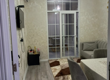 QİYMET ENDİ .Telesin bu qiymete bele temirli menzil